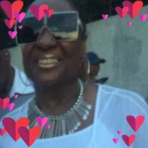 Meet your Posher, Lydia